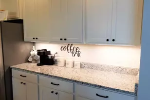 636 E 119th Pl, Crown Point, IN 46307 - Photo 10