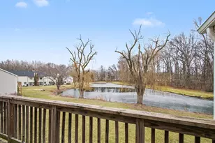 2023 Hawthorne Ln, Chesterton, IN 46304 - Photo 12