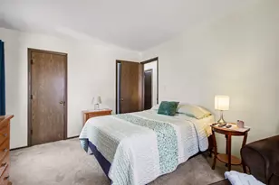 2023 Hawthorne Ln, Chesterton, IN 46304 - Photo 18