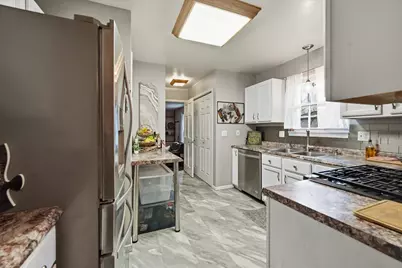 2258 Iris Street, Portage, IN 46368 - Photo 12