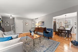 3705 Hemlock Dr, Valparaiso, IN 46383 - Photo 10