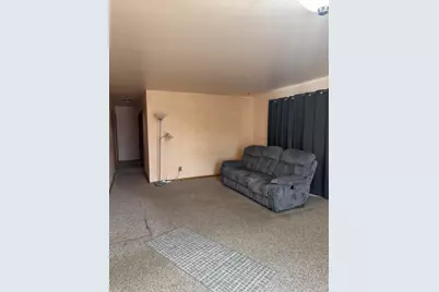 814 W Woodside Drive, Griffith, IN 46319 - Photo 4