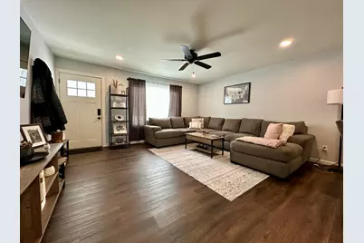 2726 Ohio Street, Michigan City, IN 46360 - Photo 4