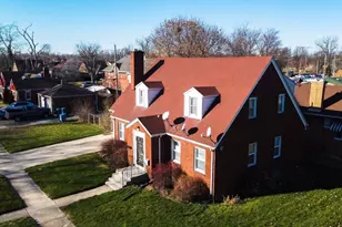 200 W 36th Pl, Gary, IN 46408 - Photo 2