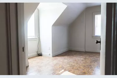 200 W 36th Place, Gary, IN 46408 - Photo 14