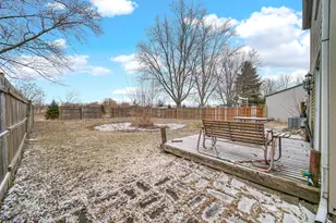 1116 W 59th Pl, Merrillville, IN 46410 - Photo 22