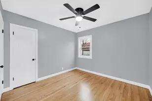 541 Taft Pl, Gary, IN 46404 - Photo 8