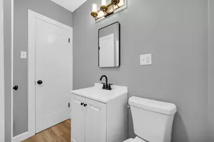 541 Taft Pl, Gary, IN 46404 - Photo 8