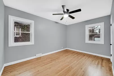 541 Taft Place, Gary, IN 46404 - Photo 6