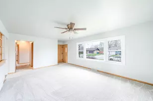 401 Michele Ave, Crown Point, IN 46307 - Photo 2