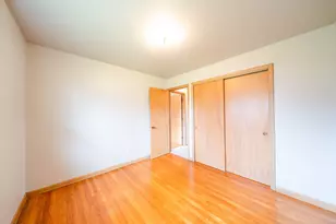 401 Michele Ave, Crown Point, IN 46307 - Photo 8