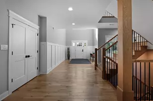 1922 Louis Dr, Crown Point, IN 46307 - Photo 8