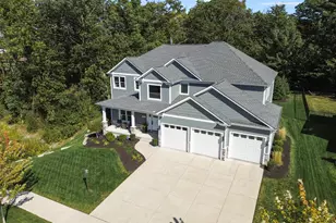 1922 Louis Dr, Crown Point, IN 46307 - Photo 2