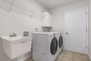 2340 Allison Cir, Valparaiso, IN 46383 - Photo 20