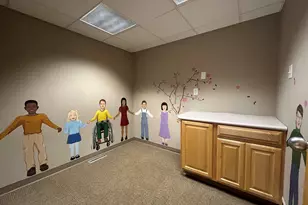 401 Wall St, Valparaiso, IN 46383 - Photo 6