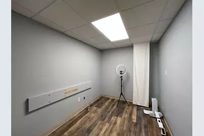 401 Wall Street #H, Valparaiso, IN 46383 - Photo 8