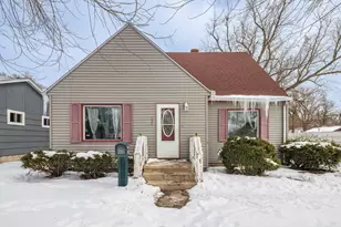 132 Hendricks St, Michigan City, IN 46360 - Photo 1