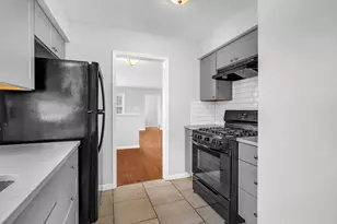 6622 Parrish Ave, Hammond, IN 46323 - Photo 8