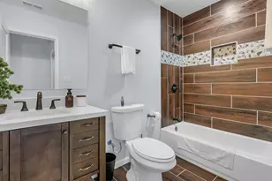 1735 S Fairbanks St, Griffith, IN 46319 - Photo 16