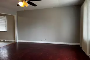 7709 Wallace St, Merrillville, IN 46410 - Photo 6