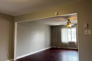 7709 Wallace St, Merrillville, IN 46410 - Photo 6