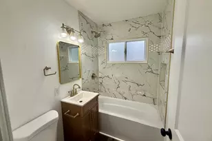 2517 E 22nd Pl, Gary, IN 46407 - Photo 12