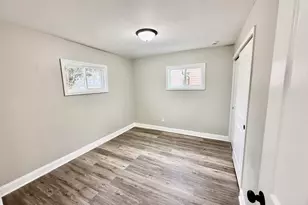 2517 E 22nd Pl, Gary, IN 46407 - Photo 10