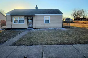 2152 Marshall Pl, Gary, IN 46404 - Photo 1