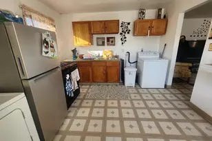 2152 Marshall Pl, Gary, IN 46404 - Photo 6