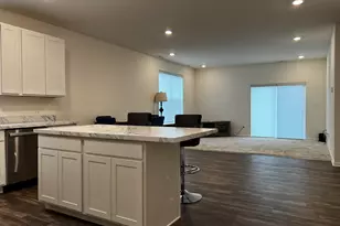 11649 Thomas St, Crown Point, IN 46307 - Photo 4