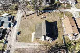 11146 E Pottawatomie Trail S, Walkerton, IN 46574 - Photo 12