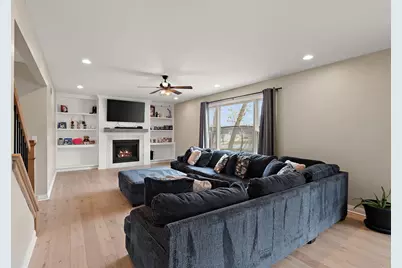 2062 Nolan Avenue, Crown Point, IN 46307 - Photo 6