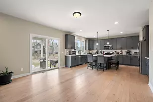 2062 Nolan Ave, Crown Point, IN 46307 - Photo 8