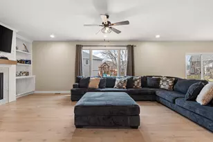 2062 Nolan Ave, Crown Point, IN 46307 - Photo 6