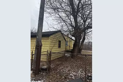 201 Johnson Street, Gary, IN 46402 - Photo 4