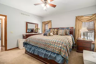 108 Lolabell Dr W, Valparaiso, IN 46385 - Photo 12