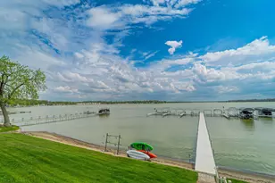 8127 Lake Shore Dr, Cedar Lake, IN 46303 - Photo 18