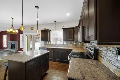 8 W Shakespeare Drive, Valparaiso, IN 46385 - Photo 4