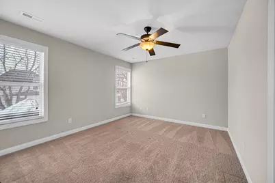 8 W Shakespeare Drive, Valparaiso, IN 46385 - Photo 12