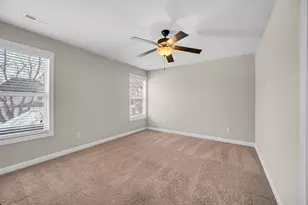 8 W Shakespeare Dr, Valparaiso, IN 46385 - Photo 12