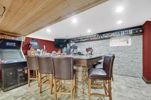 8 W Shakespeare Dr, Valparaiso, IN 46385 - Photo 24