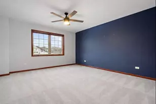 9842 Kreitzburg St, Dyer, IN 46311 - Photo 12