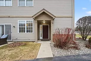 1191 Auburn Meadow Ln, Schererville, IN 46375 - Photo 4