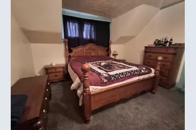 555 W Market Street, Nappanee, IN 46550 - Photo 10