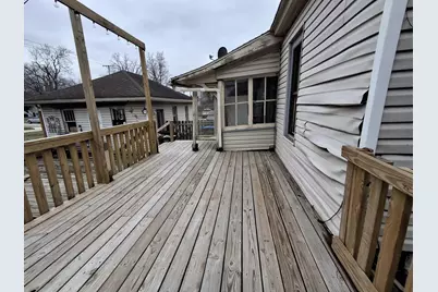 555 W Market Street, Nappanee, IN 46550 - Photo 14