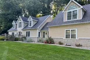 2688 N Goldring Rd, La Porte, IN 46350 - Photo 2