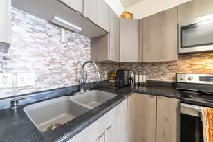 1079 Millpond Rd, Valparaiso, IN 46385 - Photo 6