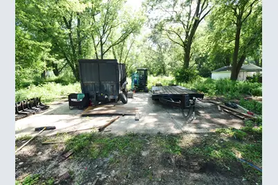 132 James Road, Griffith, IN 46319 - Photo 6