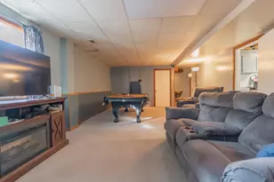 2394 Spring St, Portage, IN 46368 - Photo 16