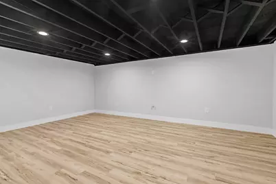 3007 Maple Street, Michigan City, IN 46360 - Photo 14